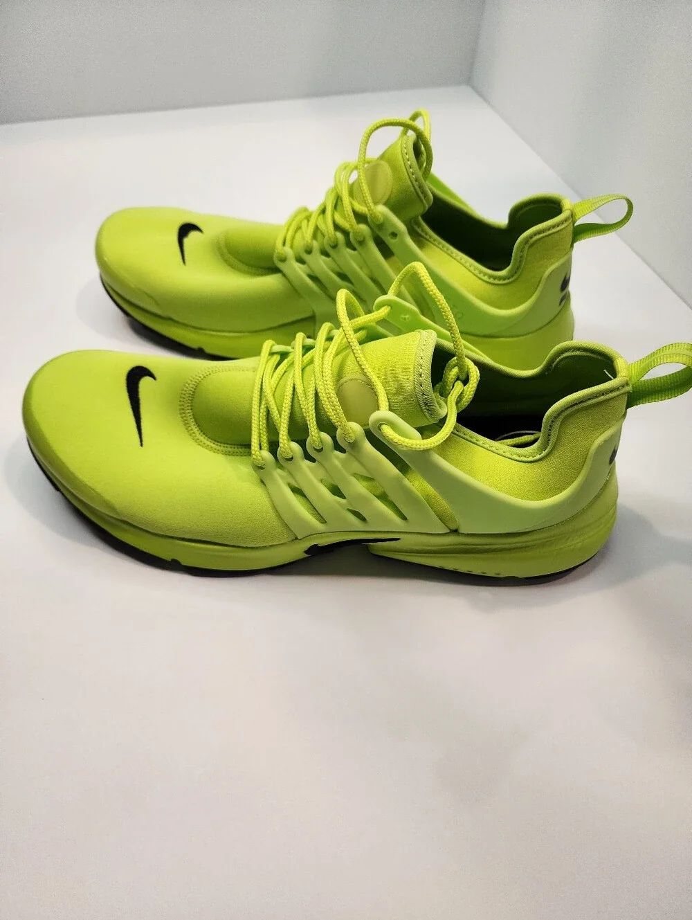 Nike Air Presto Women's Shoes in Atomic Green/Black, Size 11
